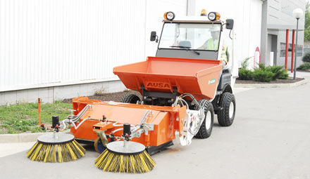 Barredora marca Ausa, modelo BD201H con capacidad 1,25m3: Catálogo de GRUPO GV Barredora marca Ausa, modelo BD201H con capacidad 1,25m3: Catálogo de GRUPO GV