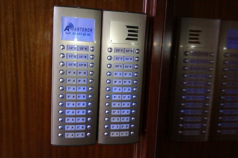 Porteros automáticos: SERVICIOS de Antenor Porteros automáticos: SERVICIOS de Antenor
