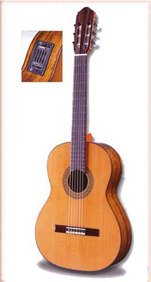 GUITARRA RAIMUNDO MD. 120 ELECTRIFICADA GUITARRA RAIMUNDO MD. 120 ELECTRIFICADA