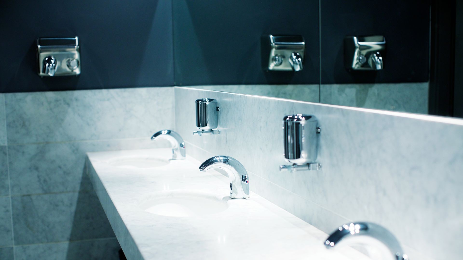 Encimeras de baño de mármol y granito en Guadalajara Encimeras de baño de mármol y granito en Guadalajara