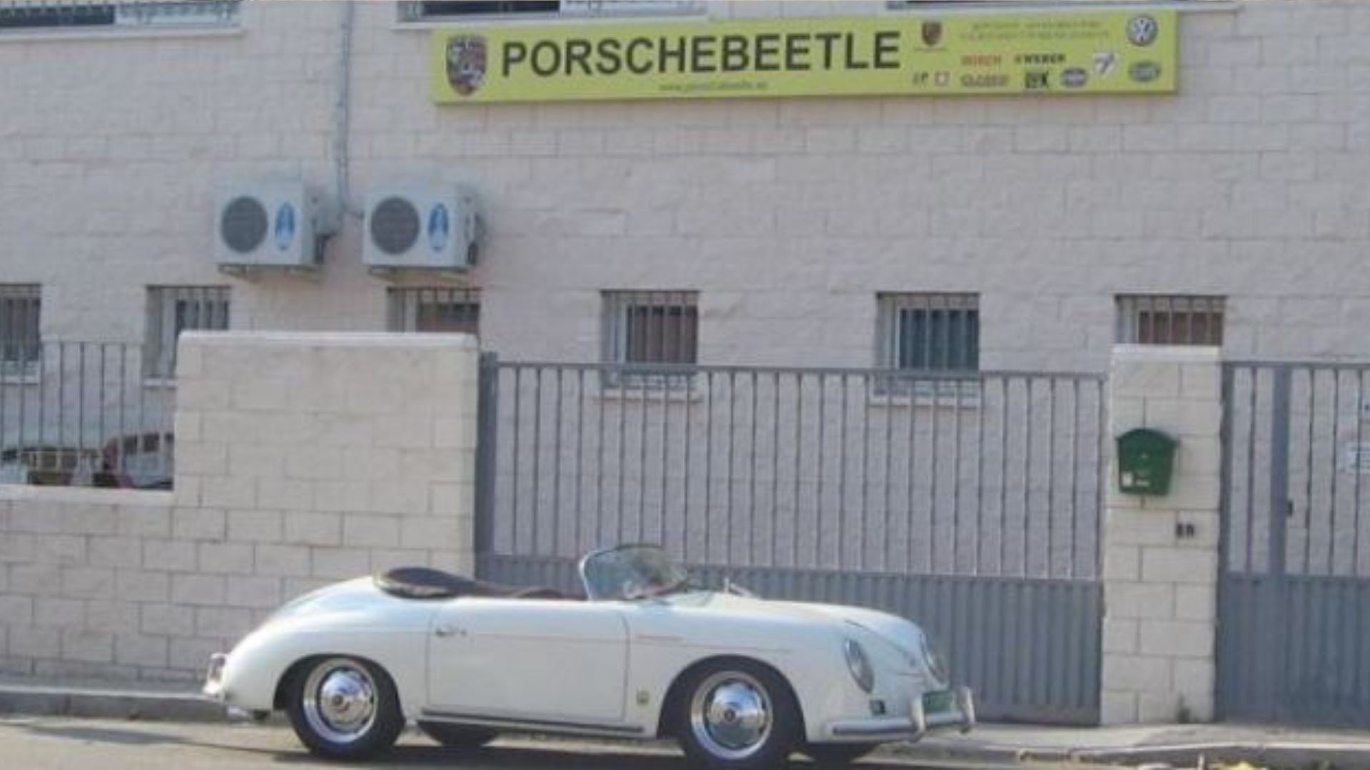 Porschebeetle
