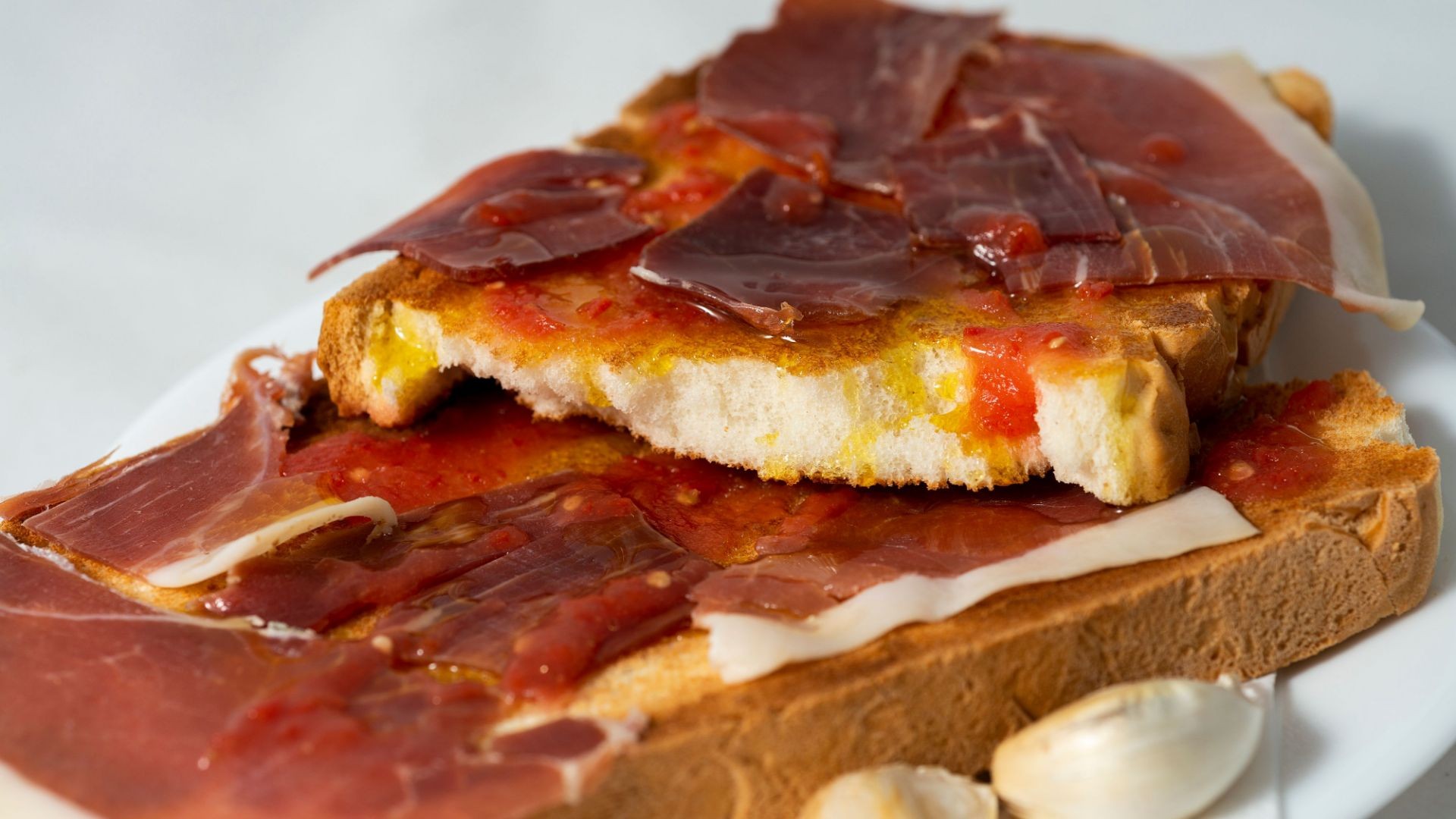 Tu desayuno con Pan Artesano El Vacar. Tu desayuno con Pan Artesano El Vacar.