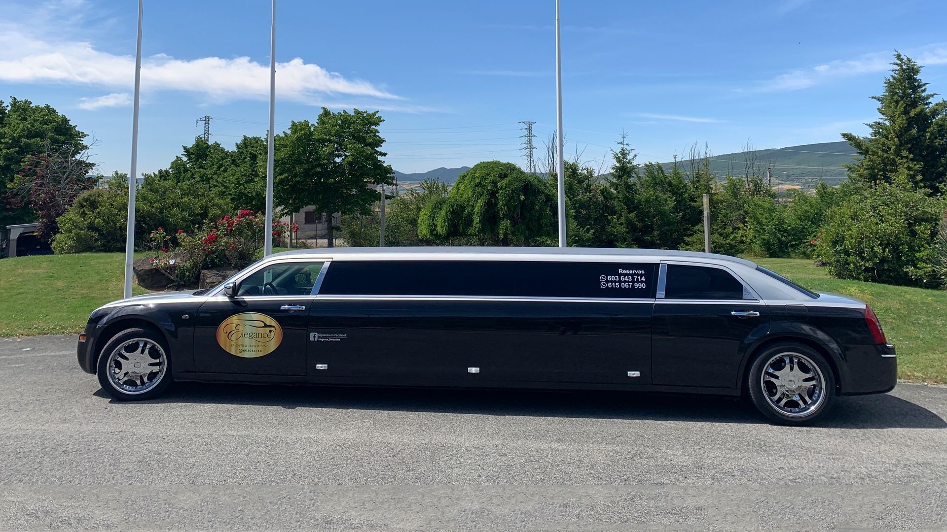 Alquiler de limusinas para bodas y despedidas de soltero en Pamplona Alquiler de limusinas para bodas y despedidas de soltero en Pamplona