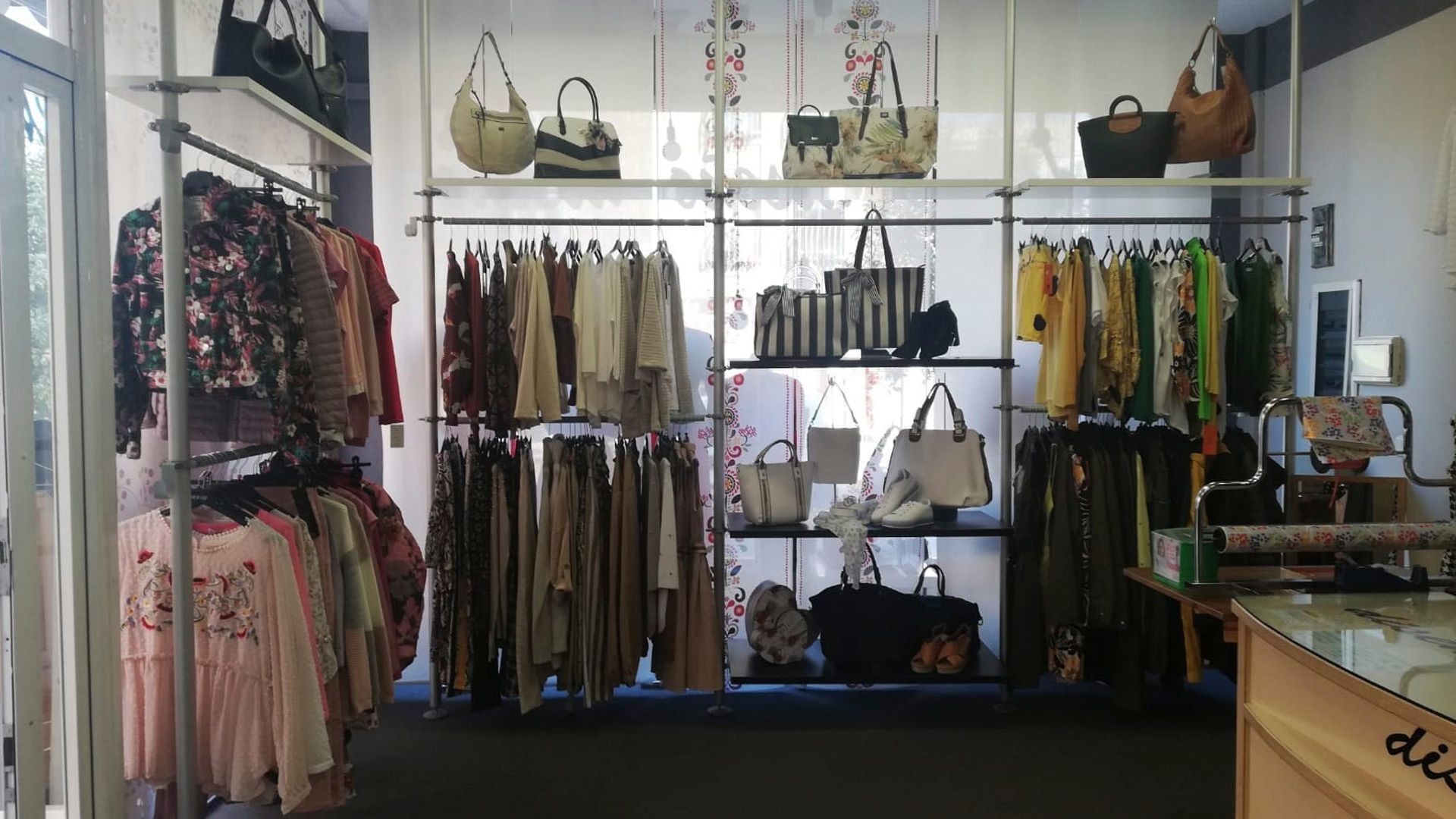 Complementos y ropa de mujer en Arganda del Rey