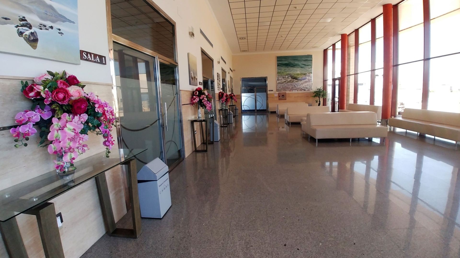 HALL ENTRADA CAMAS HALL ENTRADA CAMAS