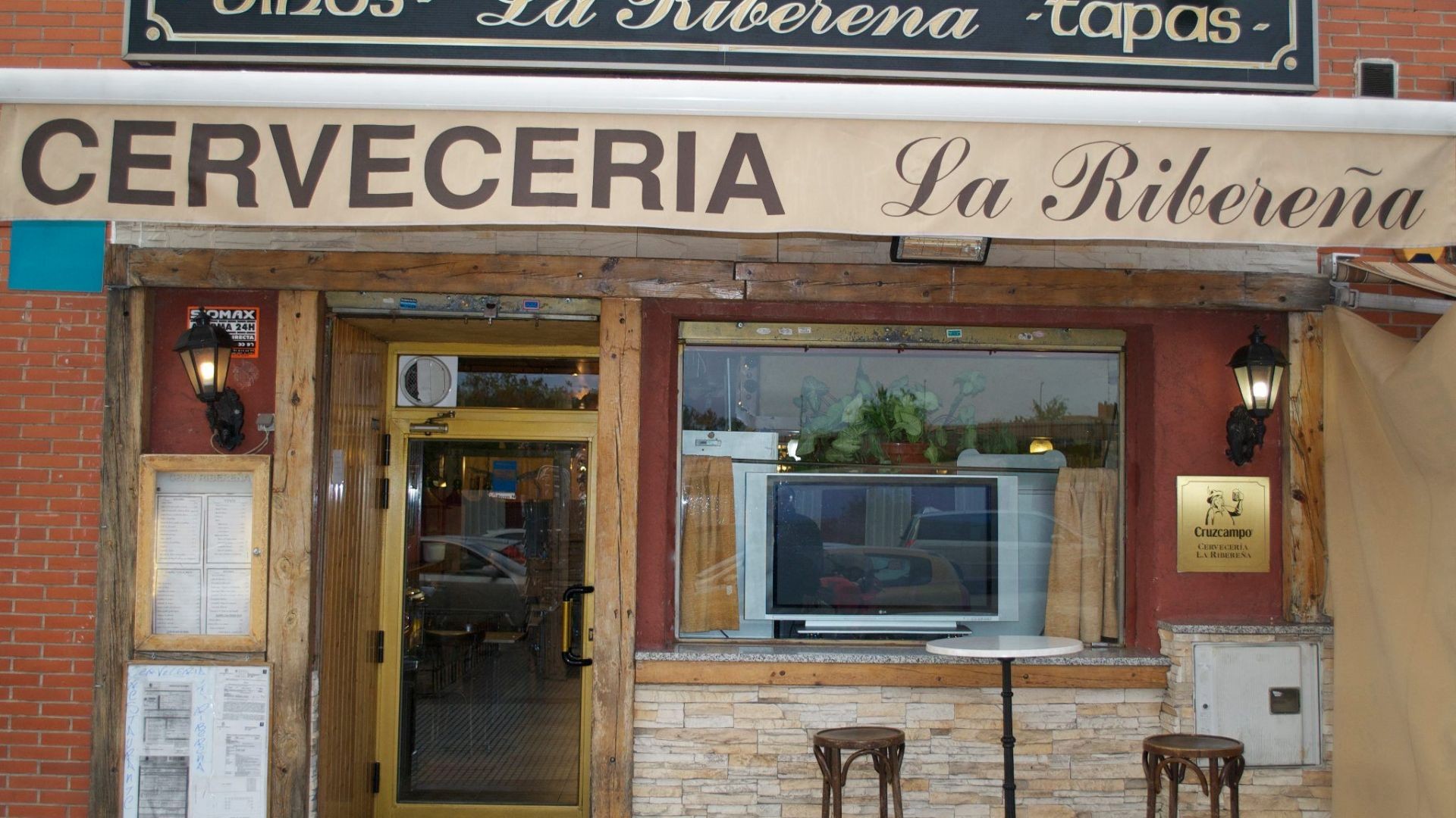 Restaurante cervecería con terraza en Móstoles Restaurante cervecería con terraza en Móstoles