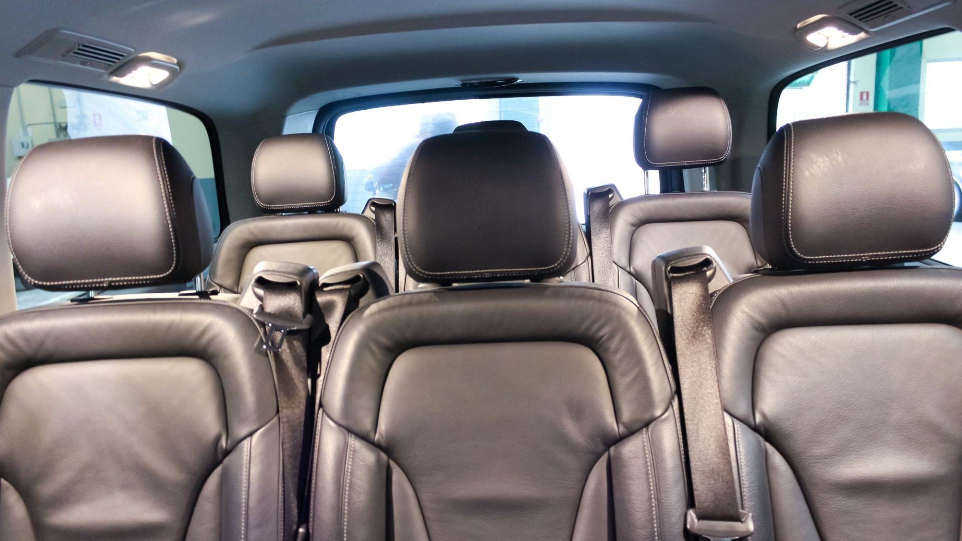 Alquiler merceds Vito con conductor Alquiler merceds Vito con conductor