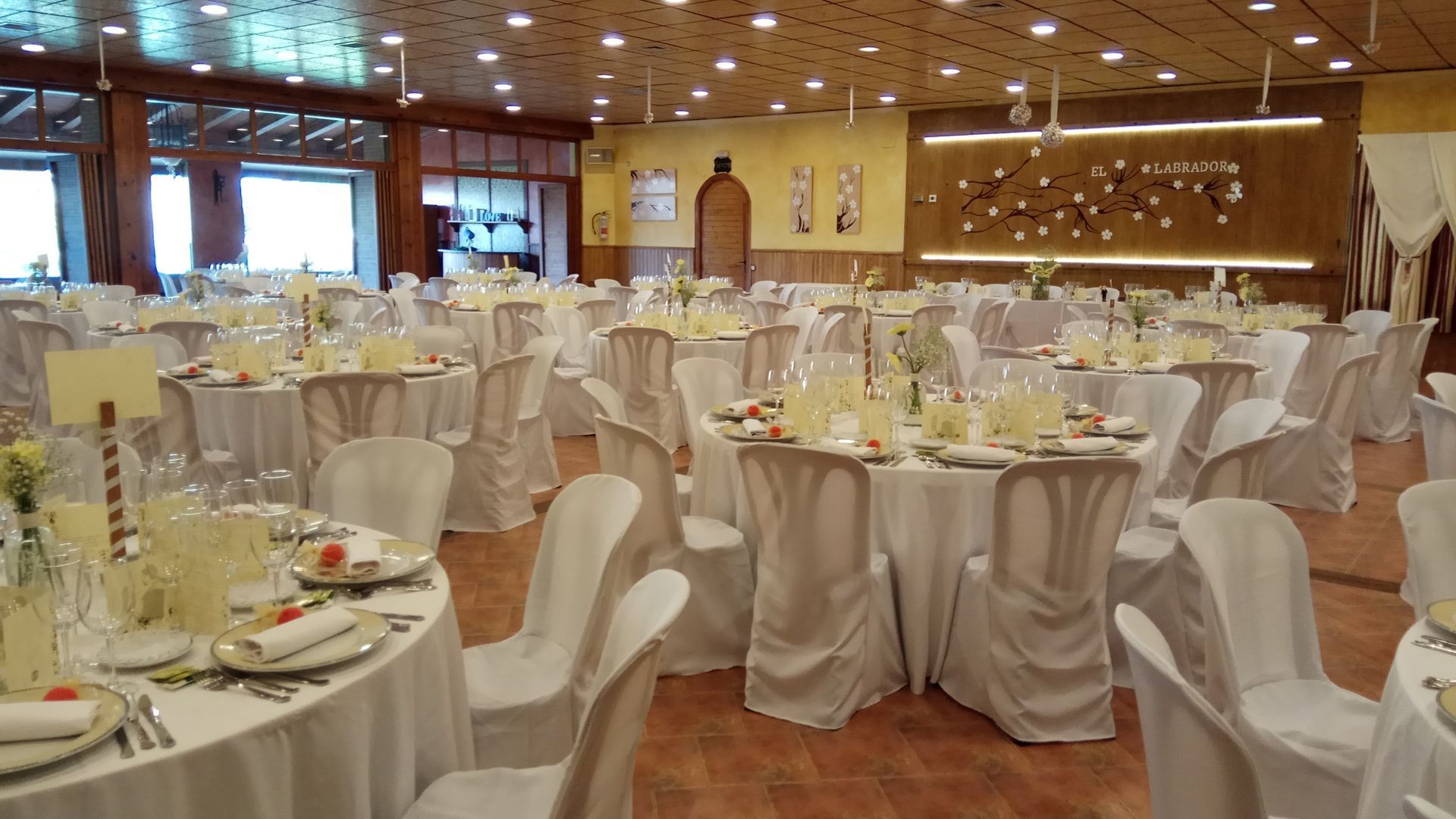 Gran salón para celebraciones Gran salón para celebraciones