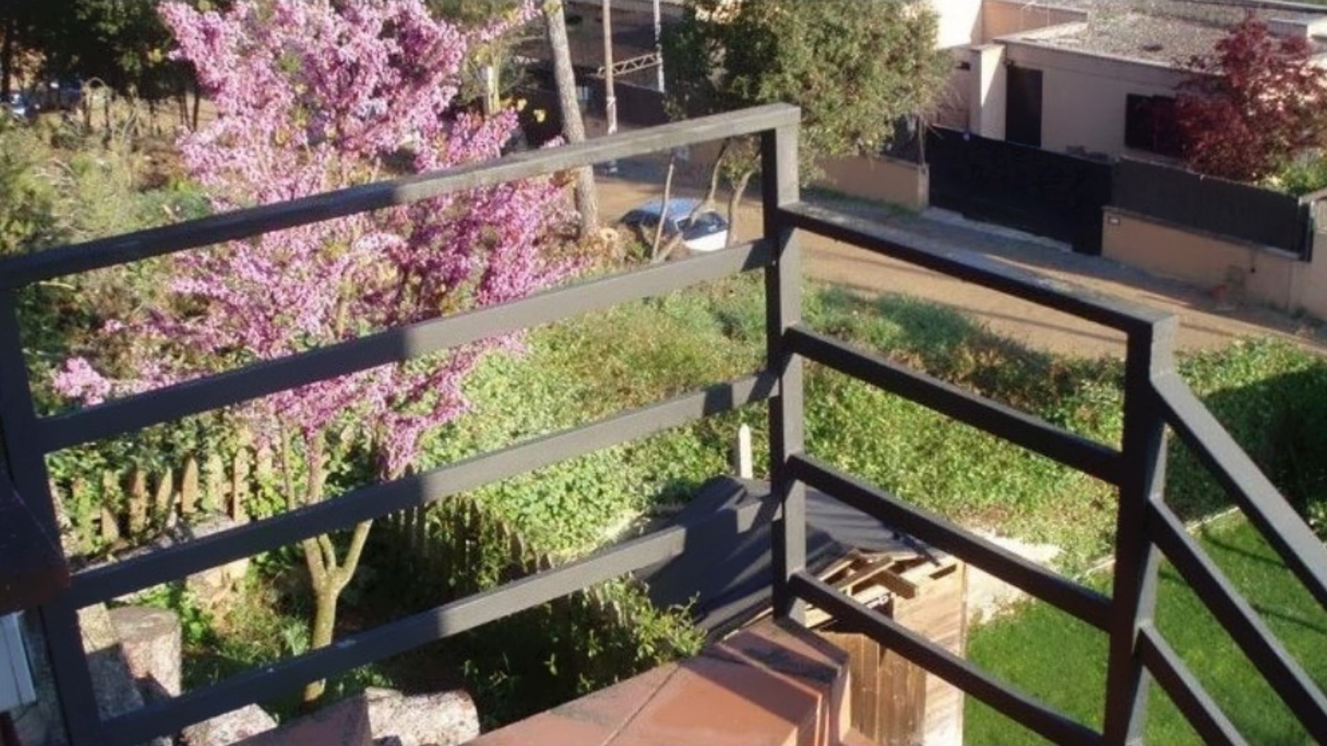 balcon de hierro_mi balcon de hierro_mi