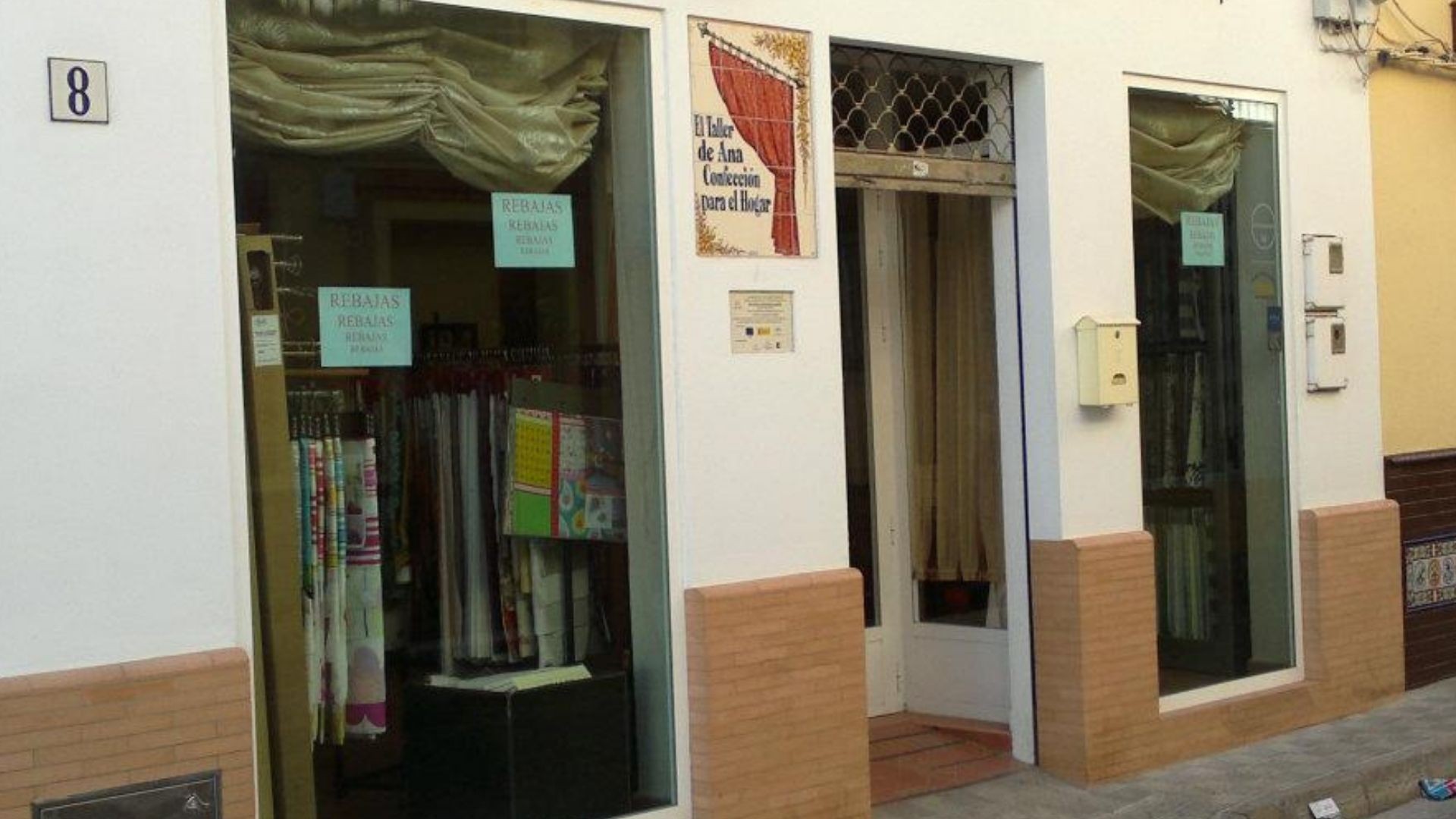 Taller especializado en confecciones para el hogar en Benacazón, Sevilla Taller especializado en confecciones para el hogar en Benacazón, Sevilla