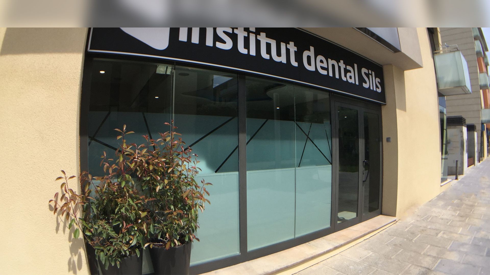 Instituto dental en Sils