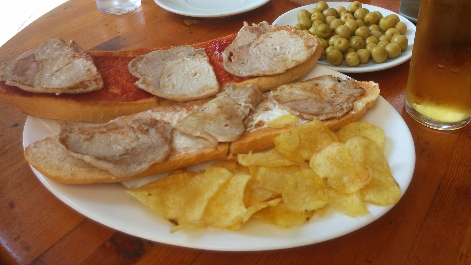Bar de tapas y raciones en Granada Bar de tapas y raciones en Granada