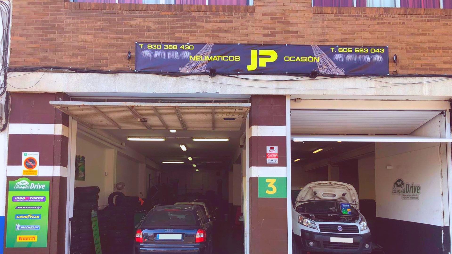 Taller de coches especializado en neumáticos en Hospitalet de Llobregat Taller de coches especializado en neumáticos en Hospitalet de Llobregat