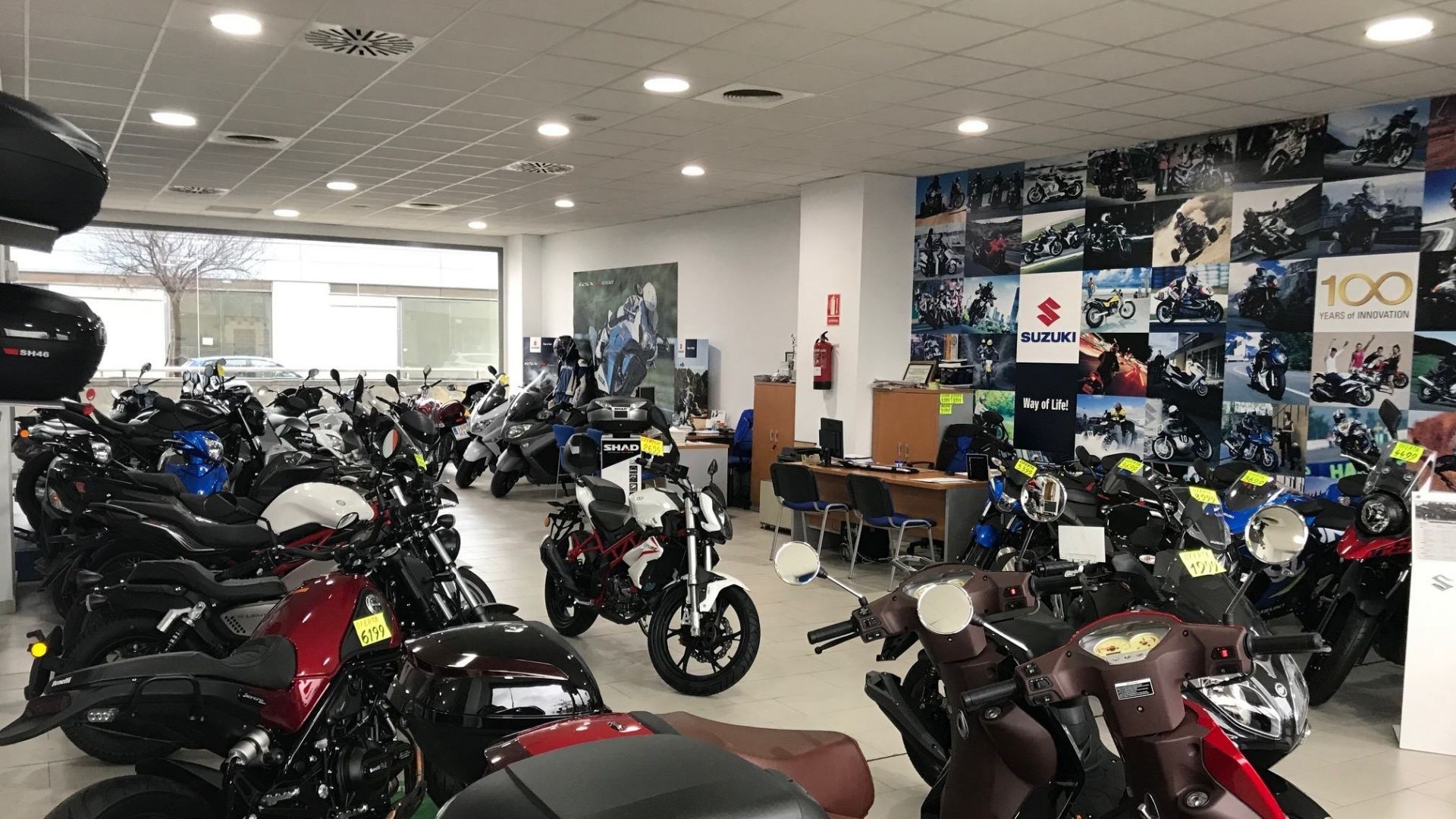 concesionario de motos en Sevilla