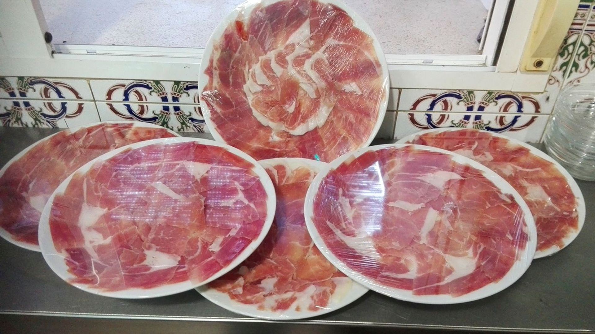 Los sábados jamón al corte en Arroyo de la Encomienda Los sábados jamón al corte en Arroyo de la Encomienda