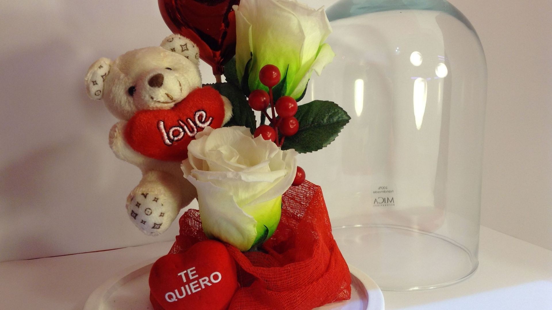 Mandrágora Floristería os desea un feliz San Valentín Mandrágora Floristería os desea un feliz San Valentín