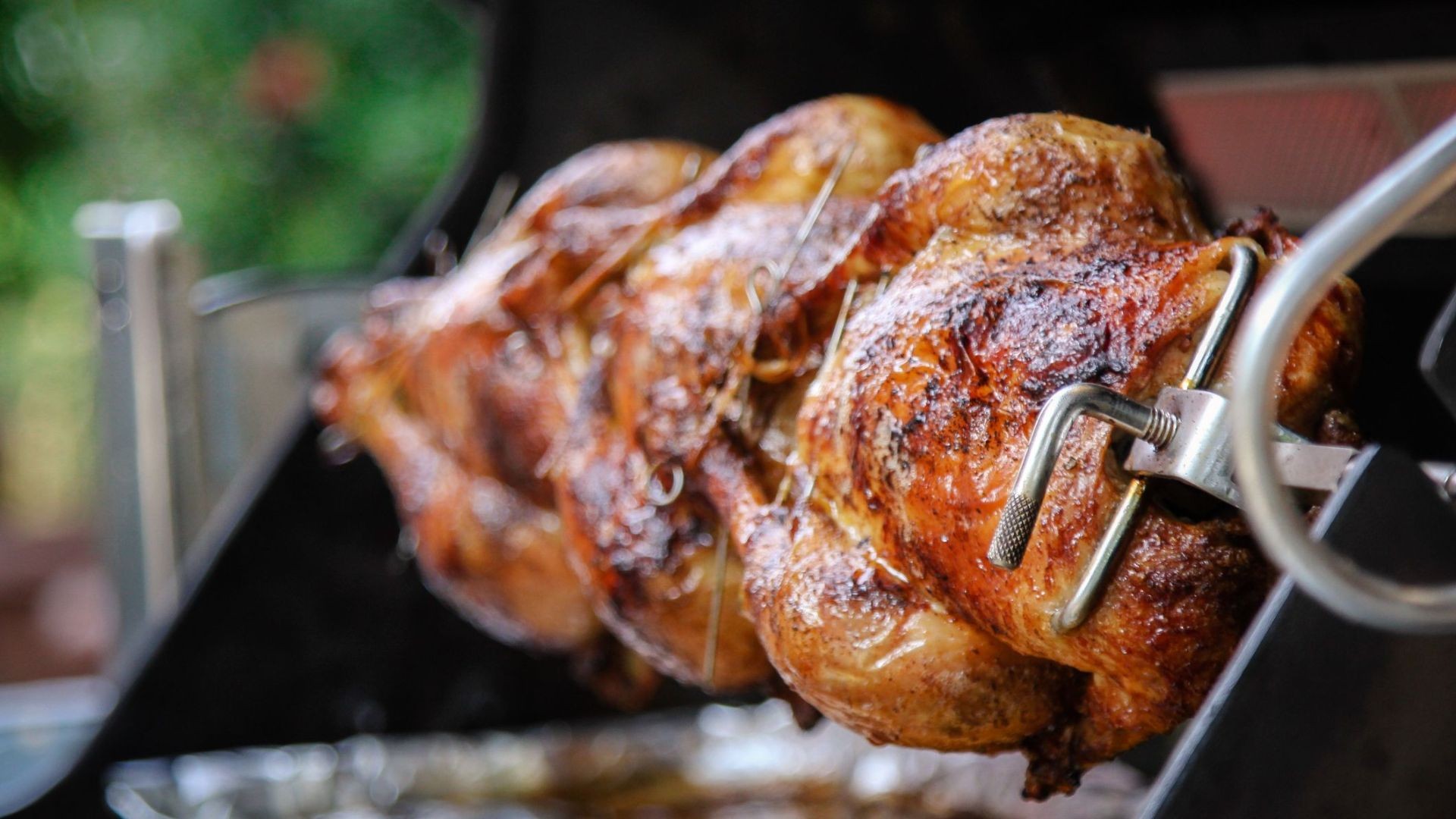 Pollos asados en Salobreña Pollos asados en Salobreña