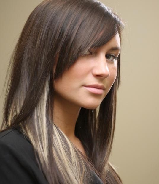 Mechas escondidas. Desde 29€: Servicios de Paco Cabello Peluquerías Mechas escondidas. Desde 29€: Servicios de Paco Cabello Peluquerías