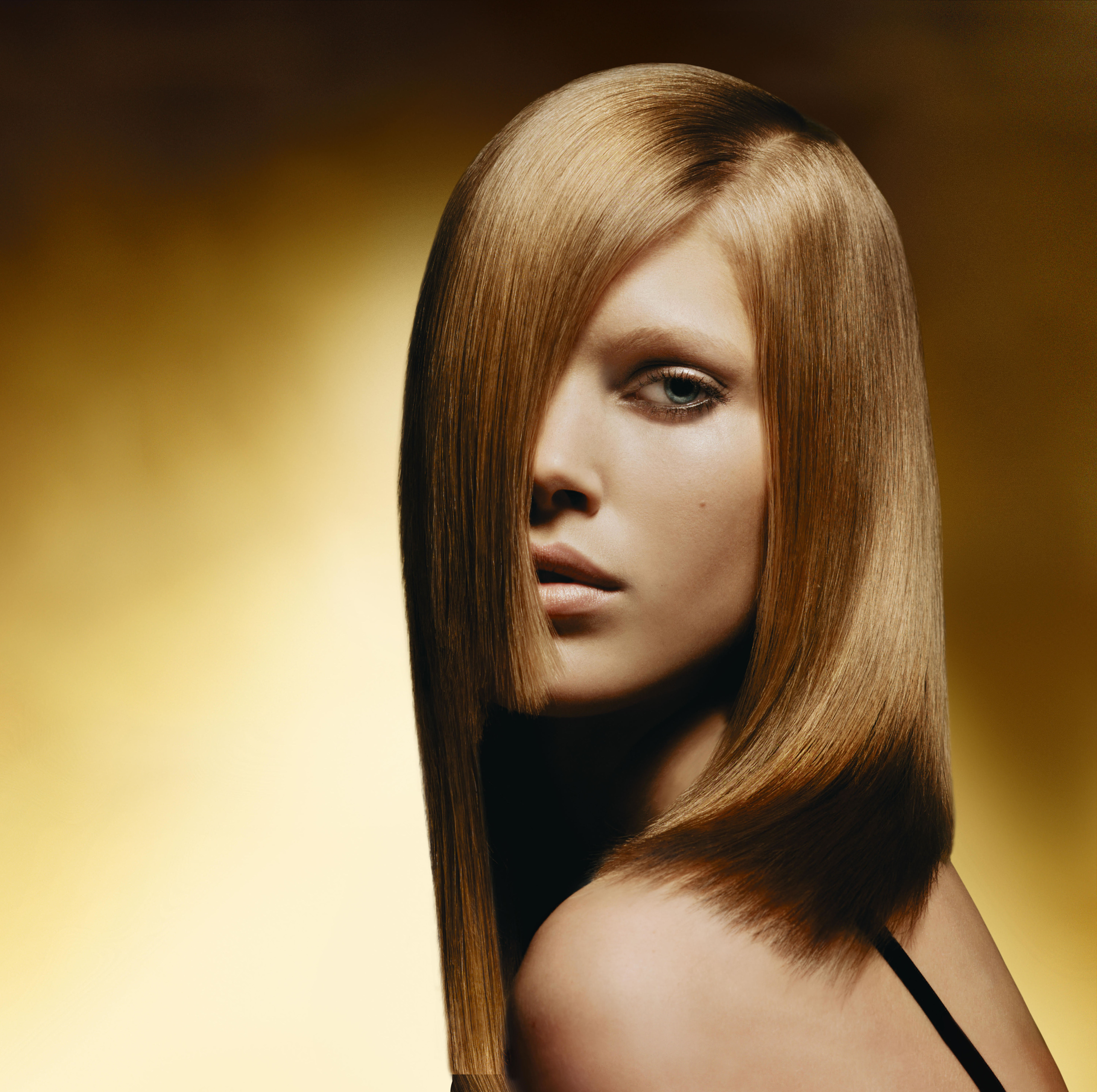 RITUAL THERAPISTE DE FUERZA CABELLOS DAÑADOS, DEBILITADOS Y FRÁGILES : Servicios de Paco Cabello Peluquerías RITUAL THERAPISTE DE FUERZA CABELLOS DAÑADOS, DEBILITADOS Y FRÁGILES : Servicios de Paco Cabello Peluquerías