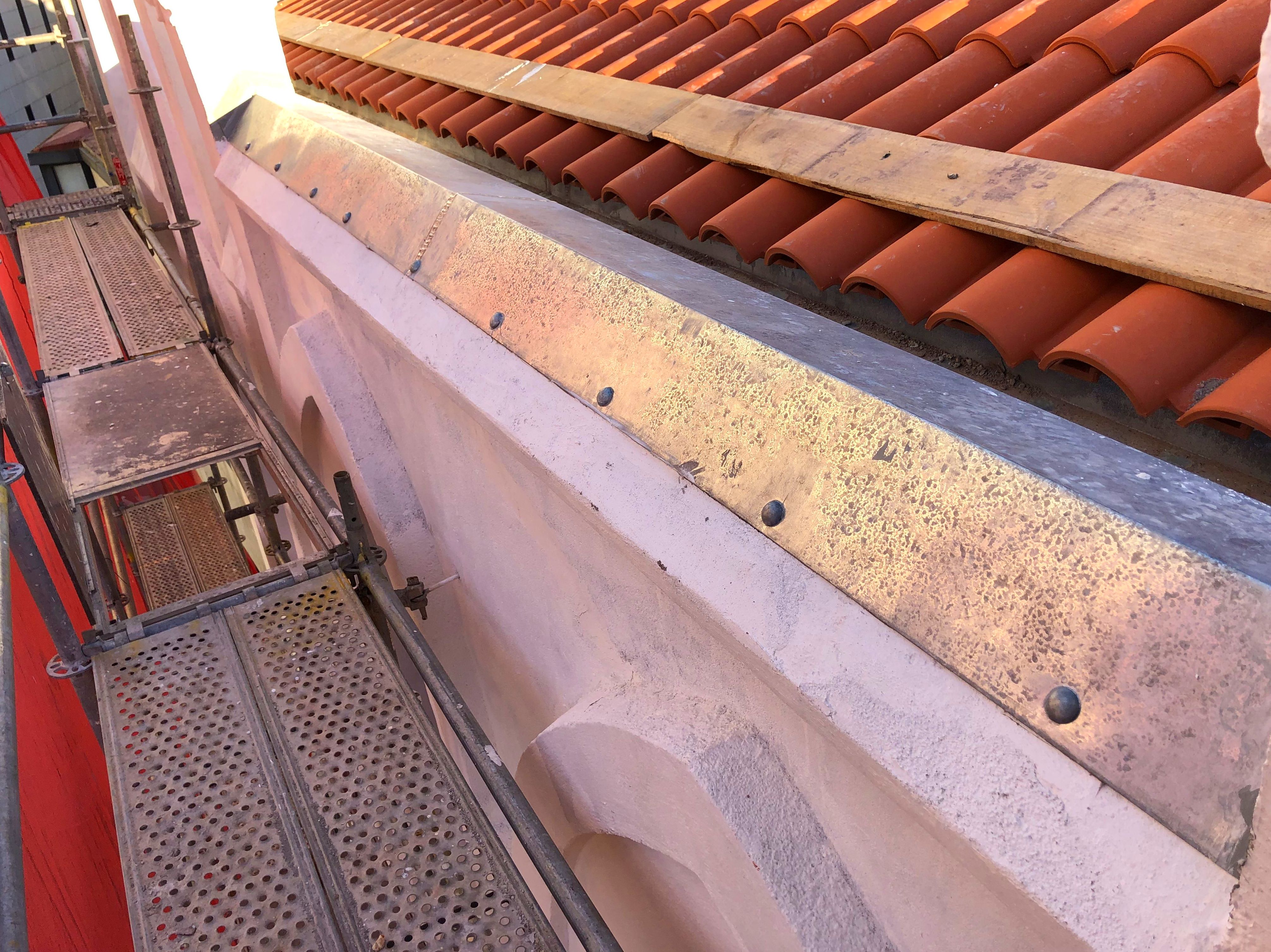 cubremuros de zinc  cubremuros de zinc