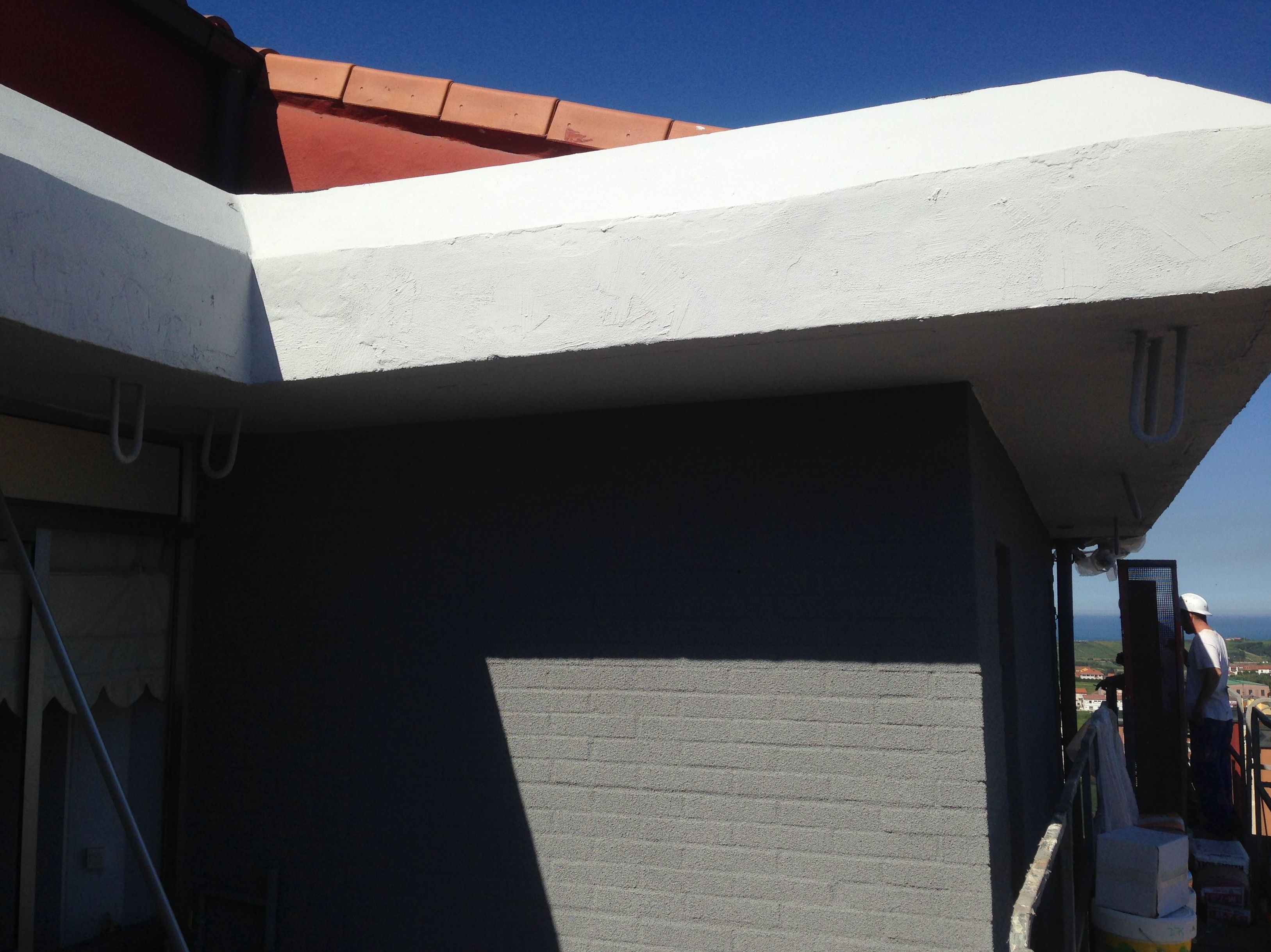 Reparación de aleros en Santander-Cantabria-Torrelavega. Reparación de aleros en Santander-Cantabria-Torrelavega.