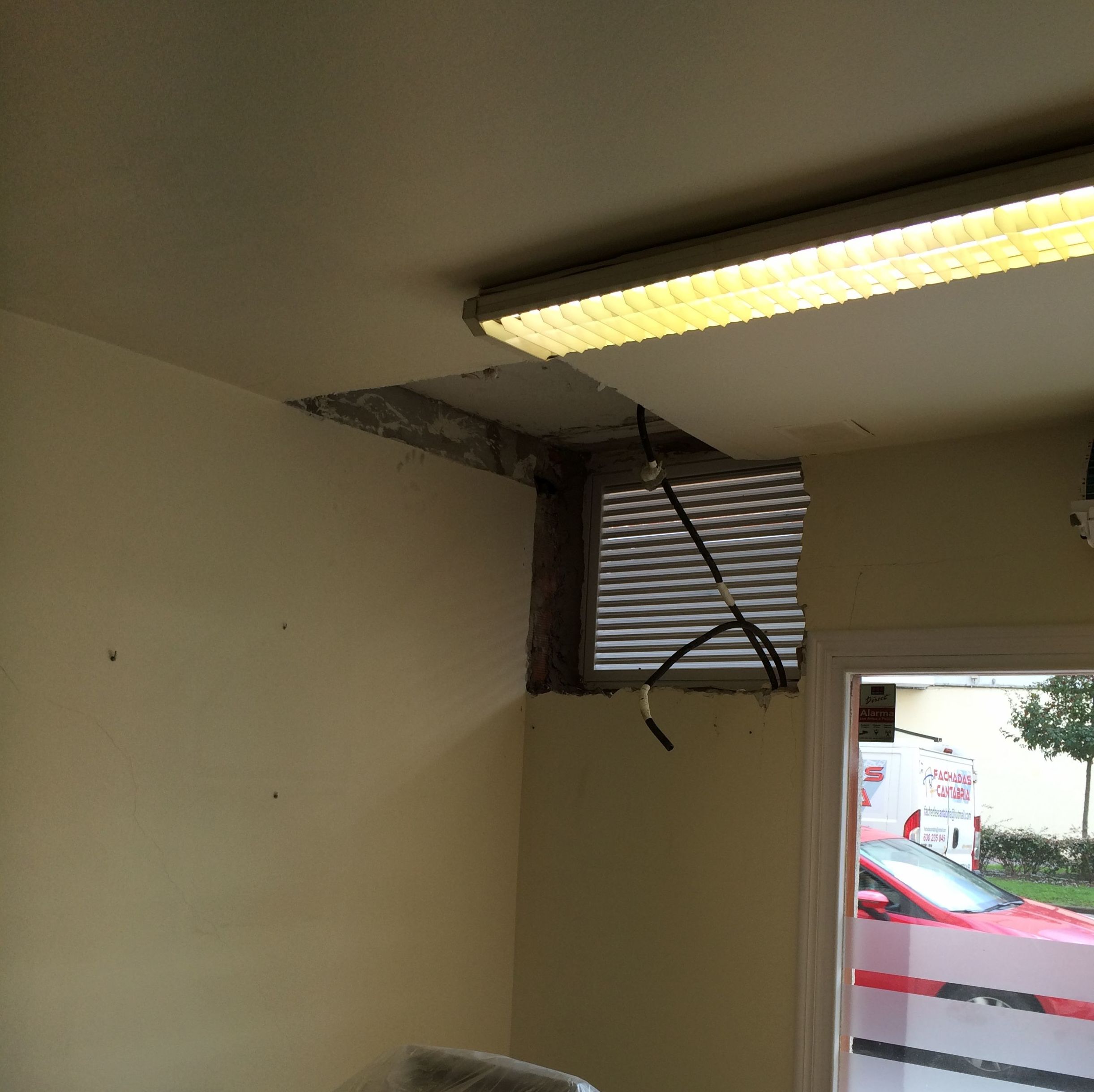 Rejillas de ventilación para los sistemas de aire acondicionado. Rejillas de ventilación para los sistemas de aire acondicionado.