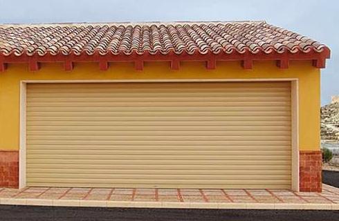 Persianas de garaje : Productos y servicios de Persianas Sabadell Persianas de garaje : Productos y servicios de Persianas Sabadell