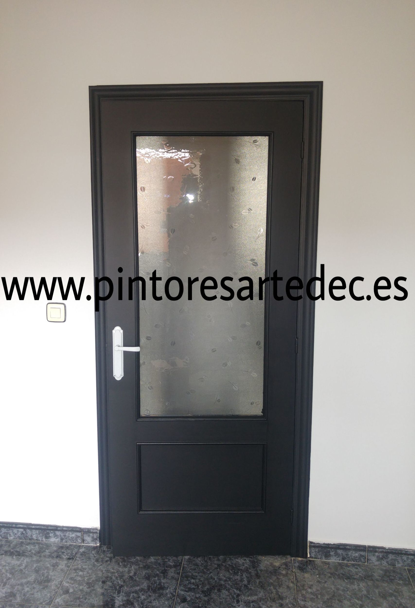 Lacado de puertas Lacado de puertas