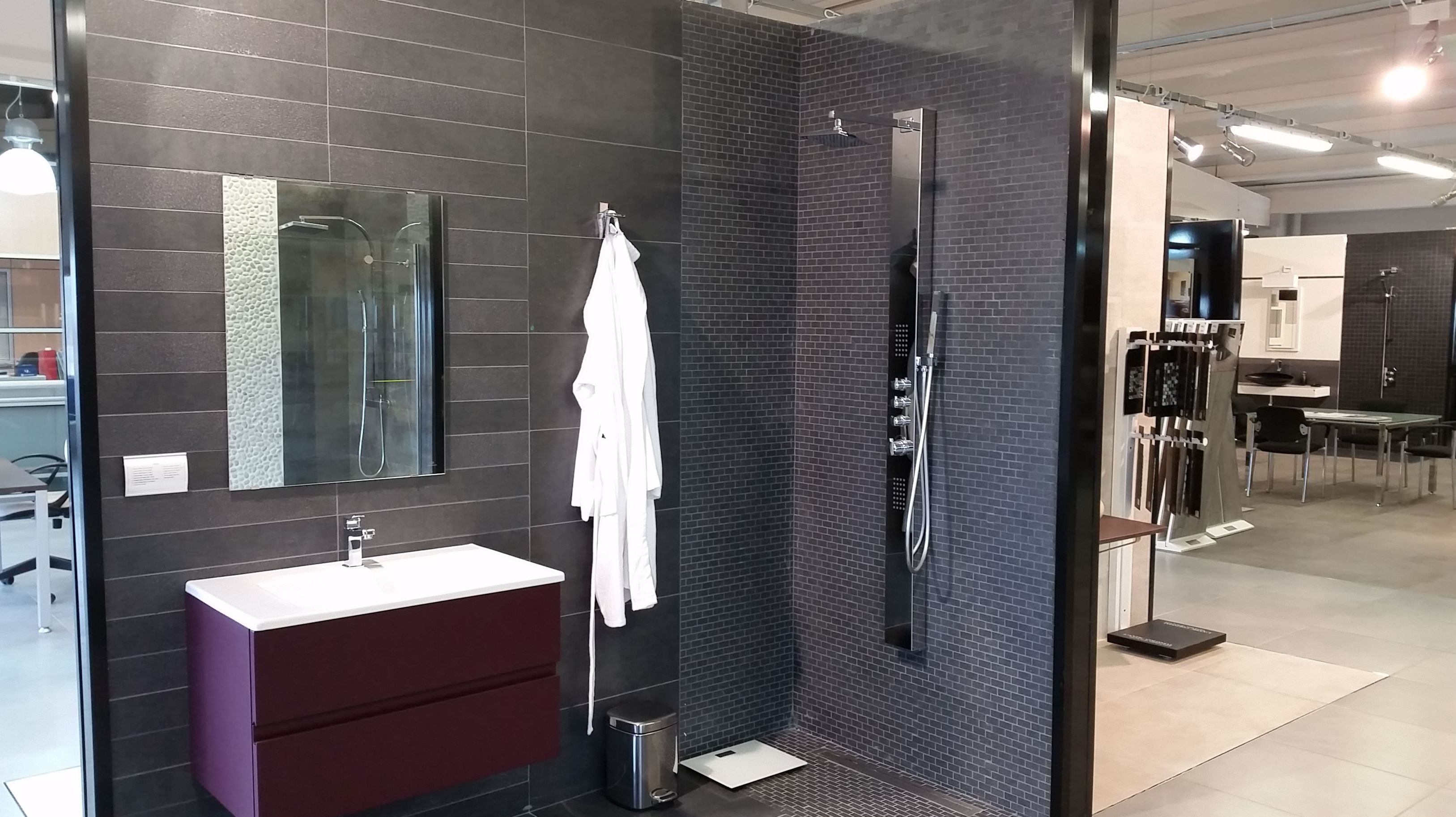 Muebles de baño: Productos y Servicios de Expomat Alcover S.L. Muebles de baño: Productos y Servicios de Expomat Alcover S.L.