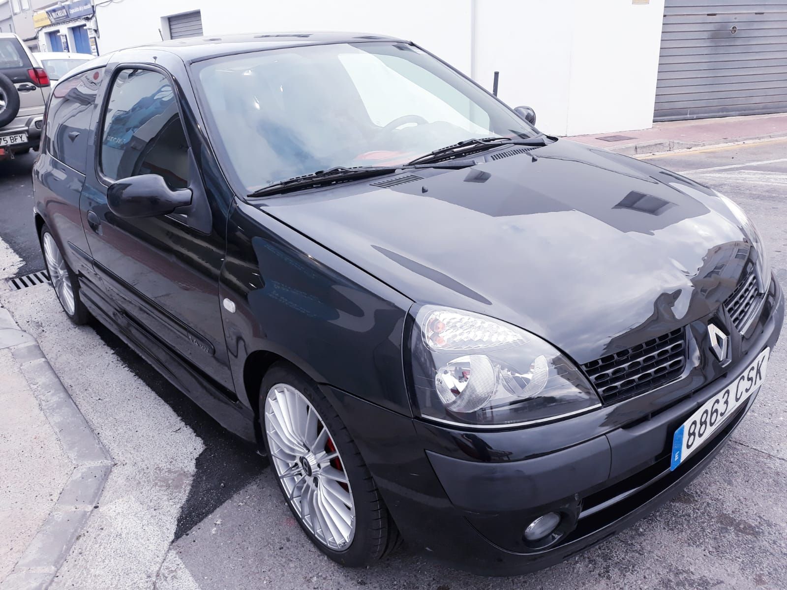 Renault Clio II (Vendido): Vehículos de ocasión de Automoció Centre Renault Clio II (Vendido): Vehículos de ocasión de Automoció Centre