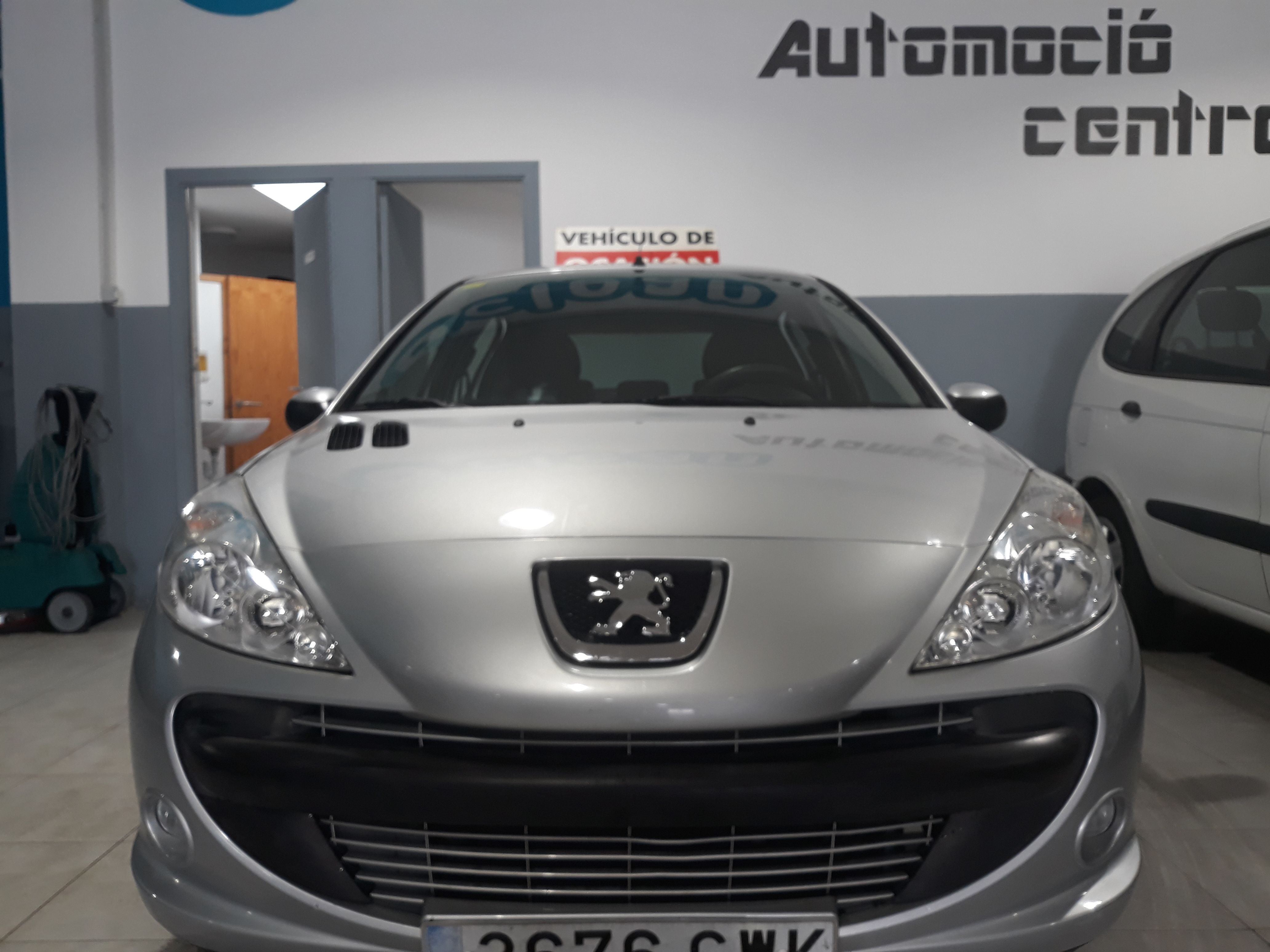 Peugeot 206 + (Vendido): Vehículos de ocasión de Automoció Centre Peugeot 206 + (Vendido): Vehículos de ocasión de Automoció Centre