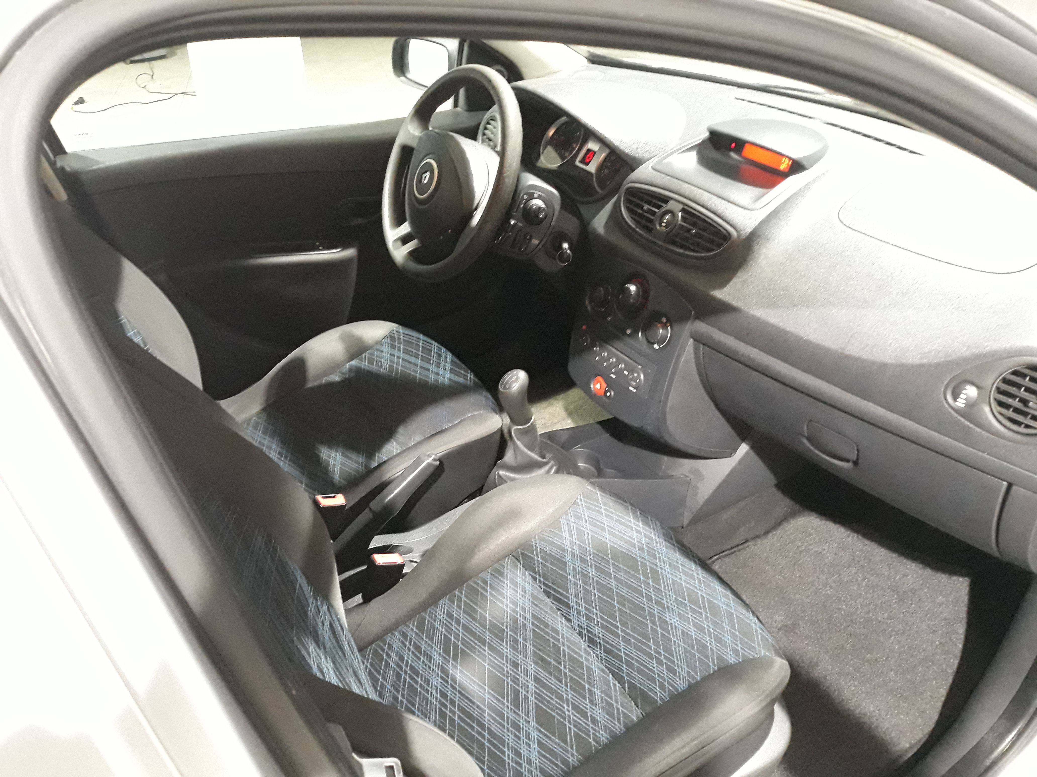 Renault Clio III (Vendido): Vehículos de ocasión de Automoció Centre Renault Clio III (Vendido): Vehículos de ocasión de Automoció Centre