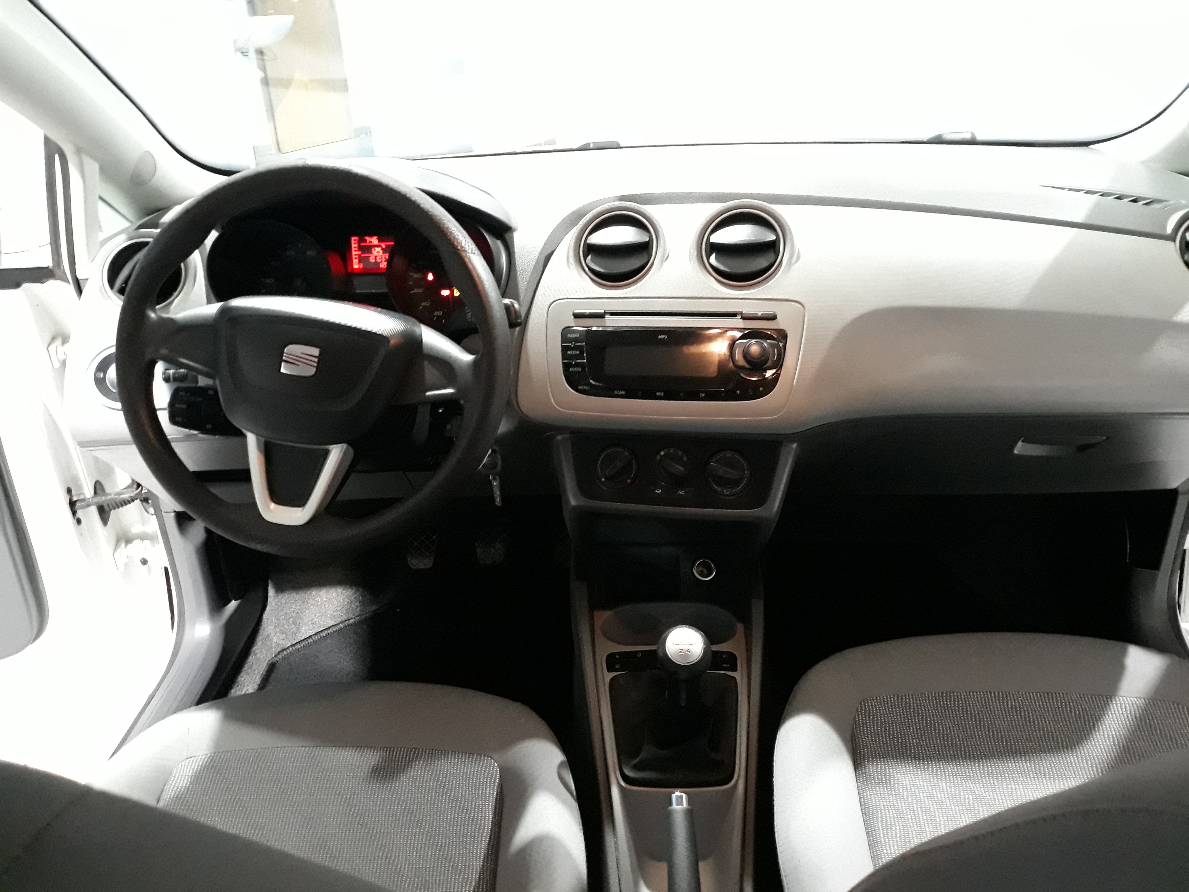 Seat Ibiza IV (Vendido): Vehículos de ocasión de Automoció Centre Seat Ibiza IV (Vendido): Vehículos de ocasión de Automoció Centre