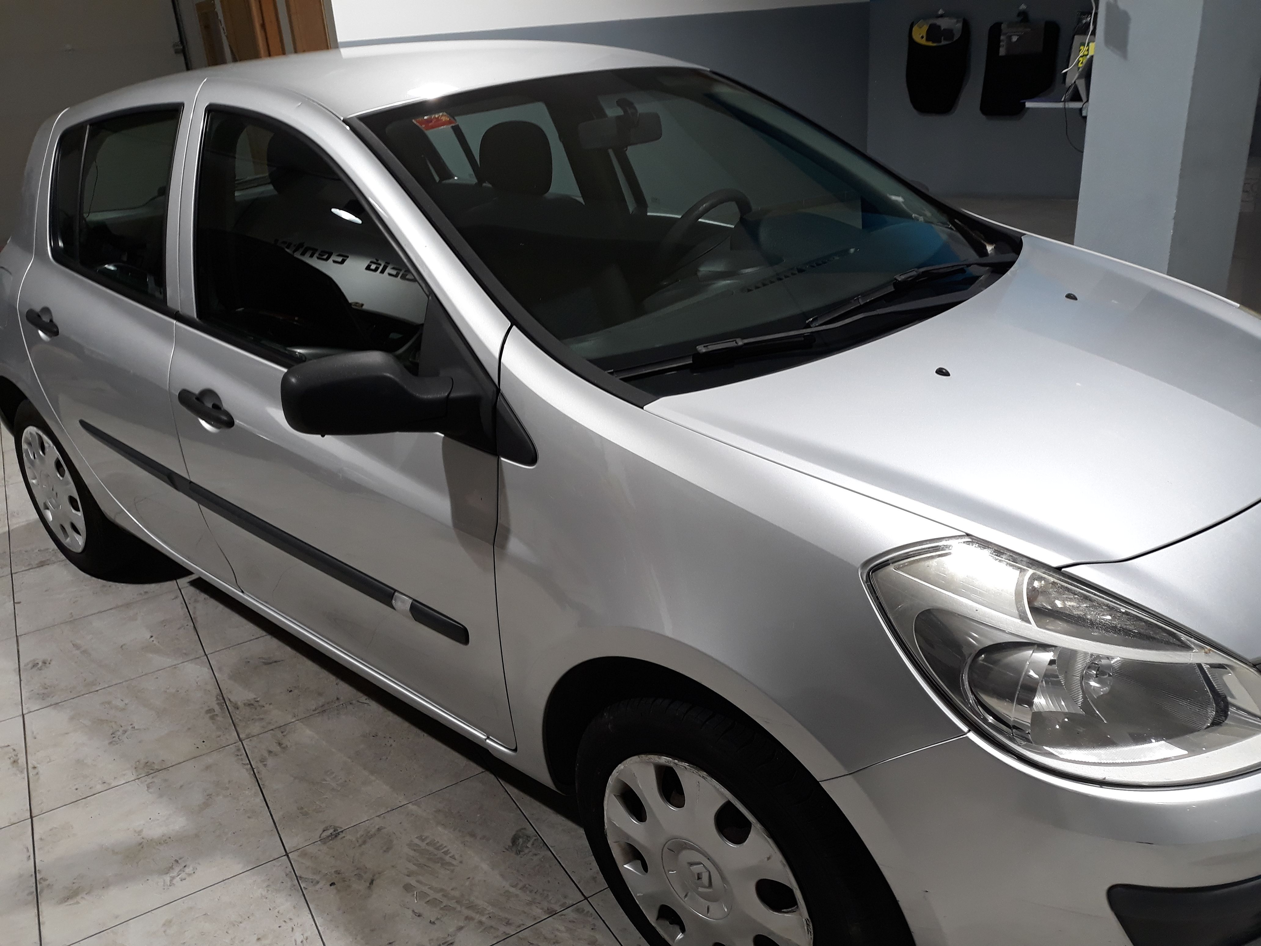 Renault Clio III (Vendido): Vehículos de ocasión de Automoció Centre Renault Clio III (Vendido): Vehículos de ocasión de Automoció Centre