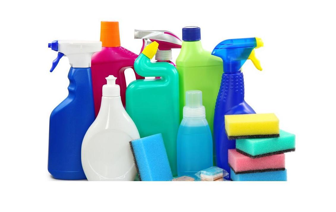 La OCU advierte sobre los peligros de algunos productos de limpieza de uso doméstico }}