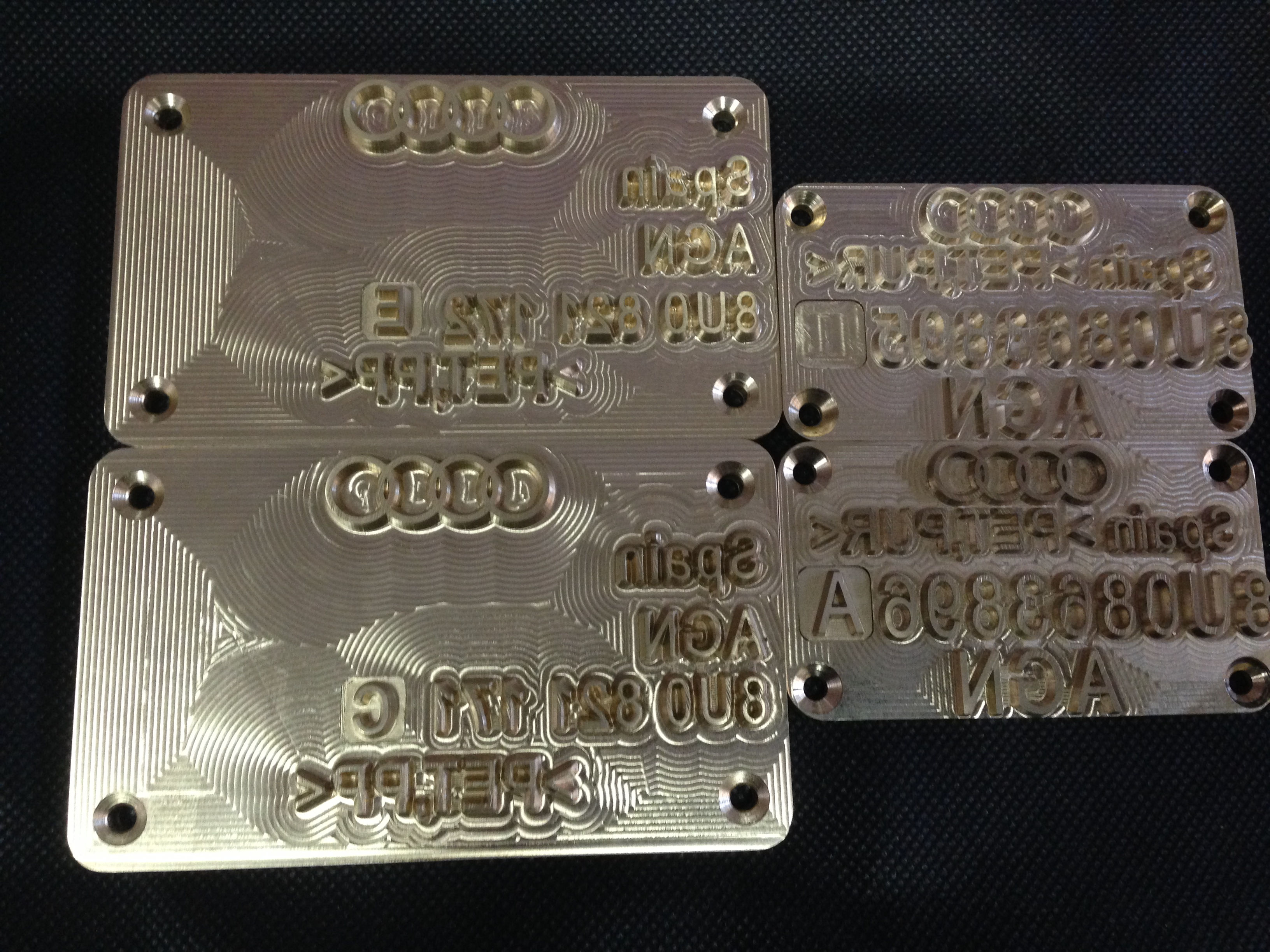 Placas audi.jpg Placas audi.jpg
