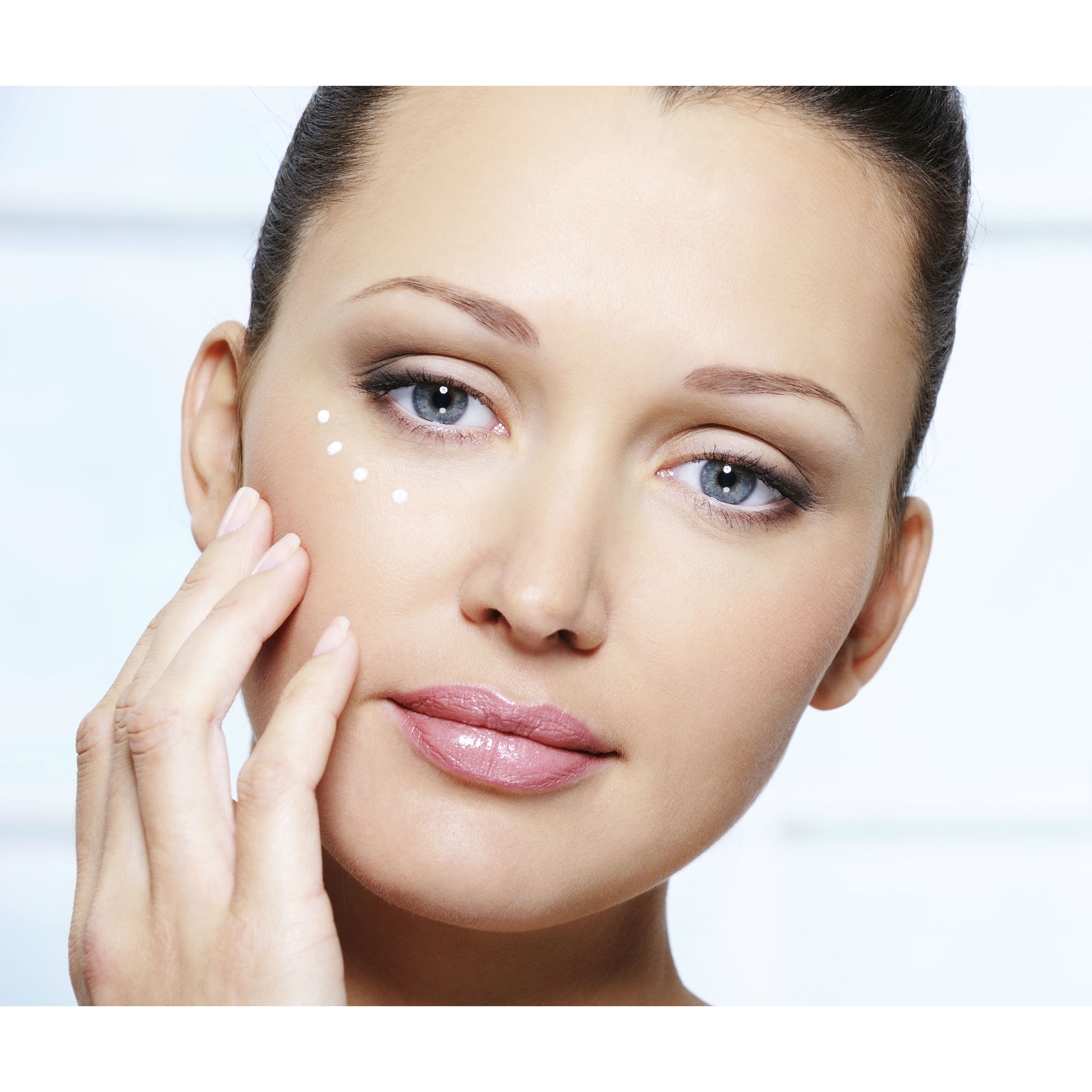 Blefaroplastia (párpados): Tratamientos de Centro Médico Bellón Blefaroplastia (párpados): Tratamientos de Centro Médico Bellón