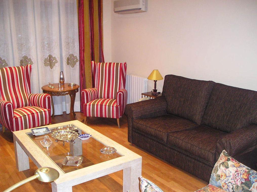 Tapizado de sofá y sillones Tapizado de sofá y sillones