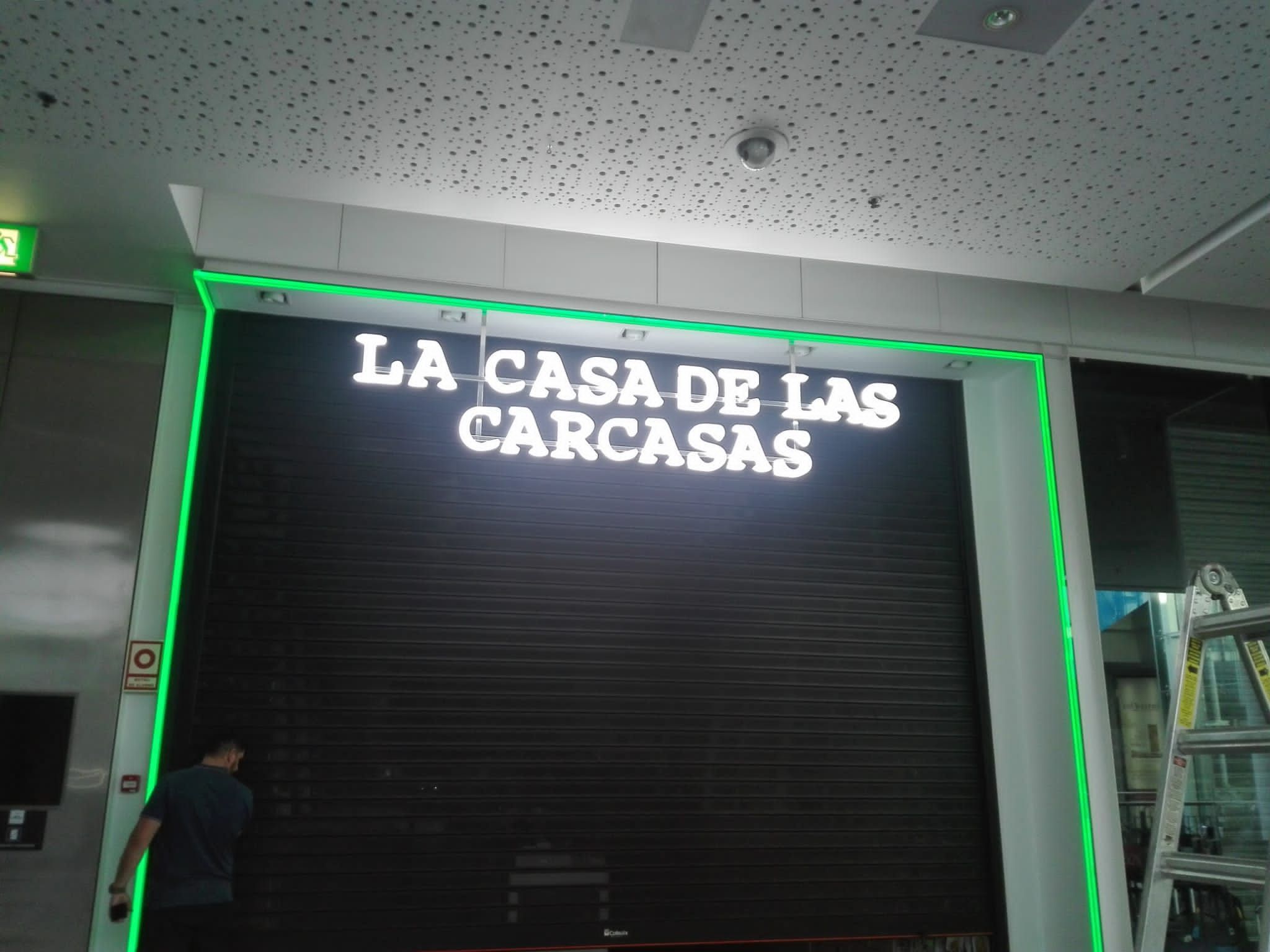 Iluminación: Servicios de C.R.S. Ibérica Iluminación: Servicios de C.R.S. Ibérica