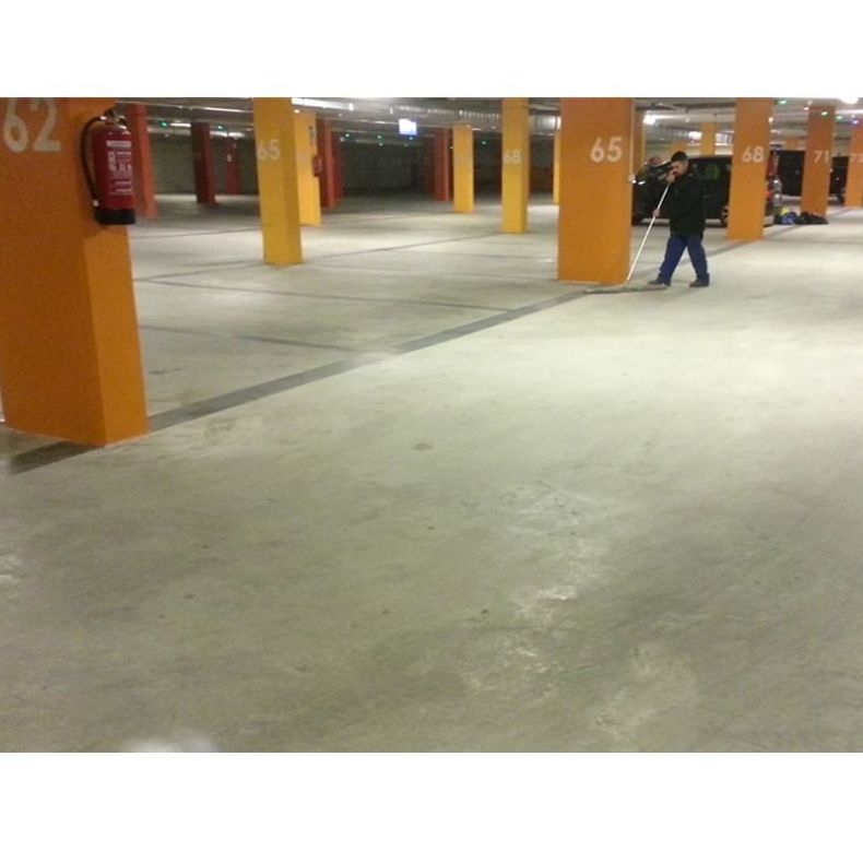 Limpieza de garajes y parkings: Servicios de Colombiana de limpiezas Limpieza de garajes y parkings: Servicios de Colombiana de limpiezas