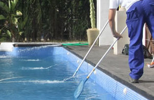 técnico mantenimiento piscina