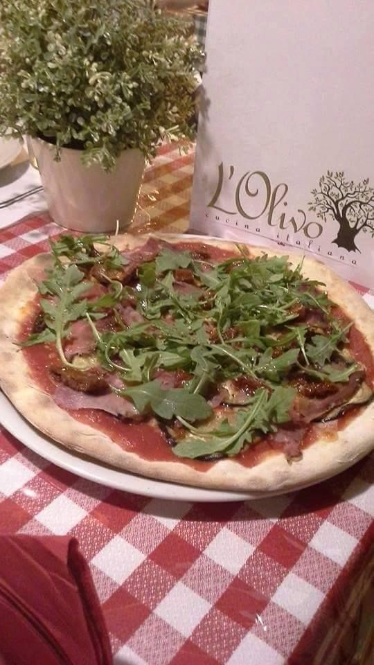 Pizzas: Carta de SANTORO Cocina Italiana y Obrador Pizzas: Carta de SANTORO Cocina Italiana y Obrador