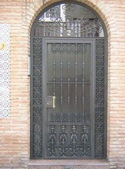 Puertas de portal: Productos y Servicios de Luvematic Puertas de portal: Productos y Servicios de Luvematic