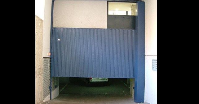 Puertas de guillotina: Productos y Servicios de Luvematic Puertas de guillotina: Productos y Servicios de Luvematic