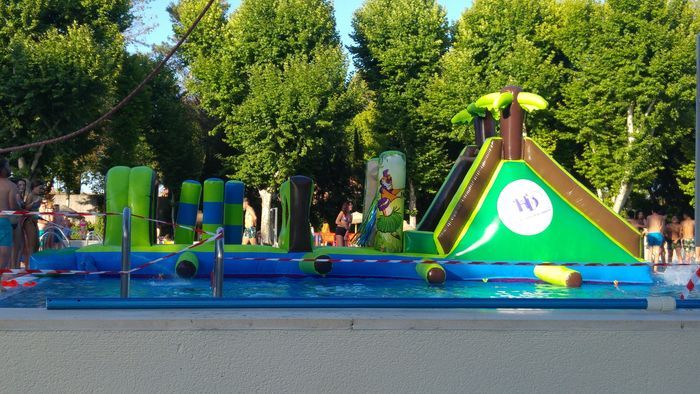 Acuáticos grandes: Catálogo de Hinchables Divertidos Acuáticos grandes: Catálogo de Hinchables Divertidos