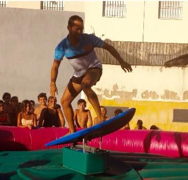 Tabla de Surf: Catálogo de Hinchables Divertidos Tabla de Surf: Catálogo de Hinchables Divertidos