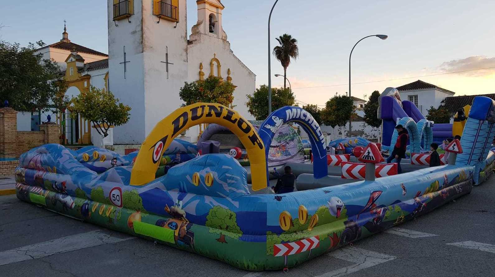 Mini Feria: Catálogo de Hinchables Divertidos Mini Feria: Catálogo de Hinchables Divertidos