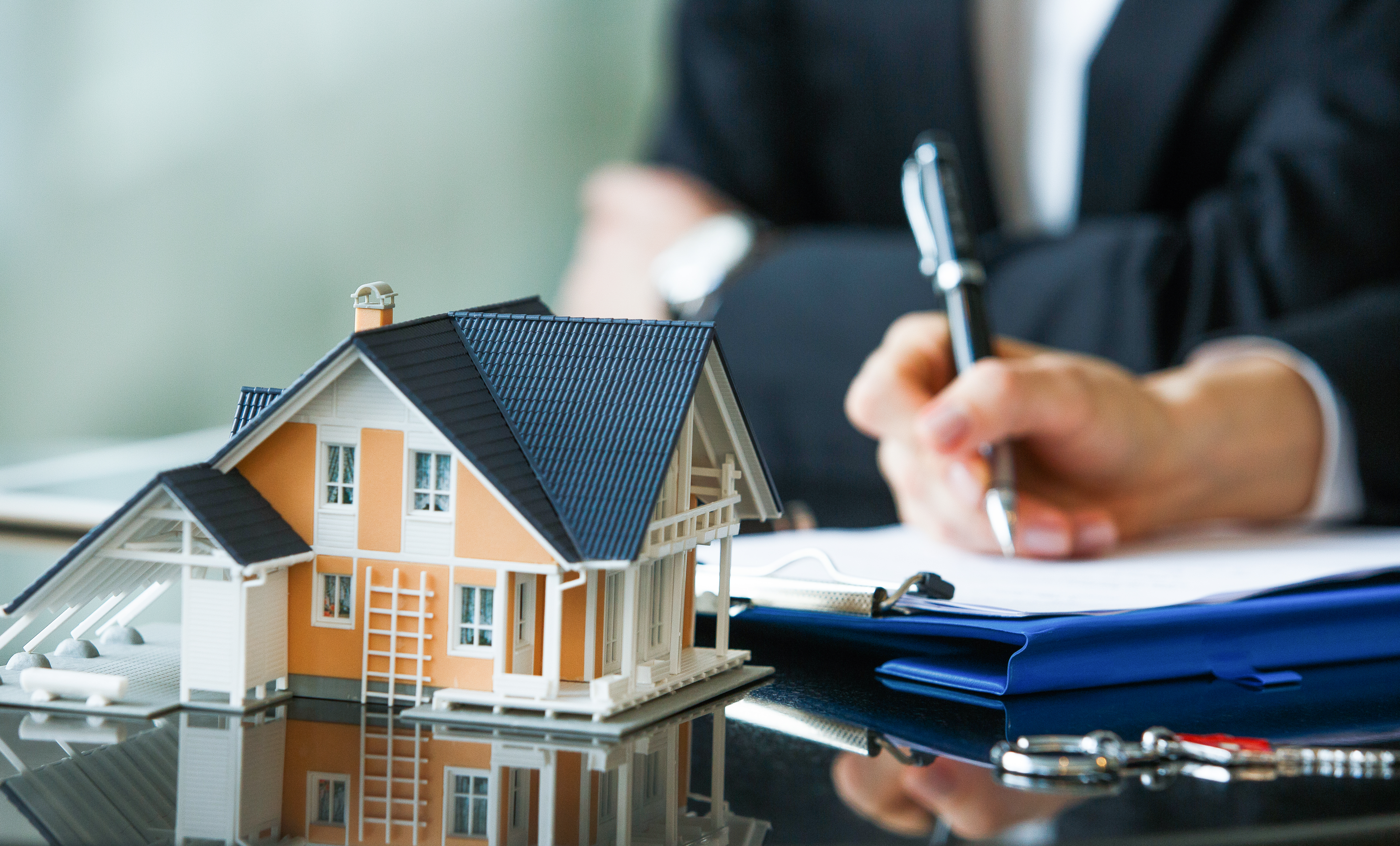 Inmobiliaria: Servicios de Parquets Farràs Inmobiliaria: Servicios de Parquets Farràs