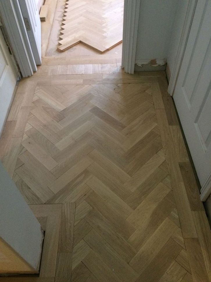 Tablilla y parquet encolado: Servicios de Parquets Farràs Tablilla y parquet encolado: Servicios de Parquets Farràs