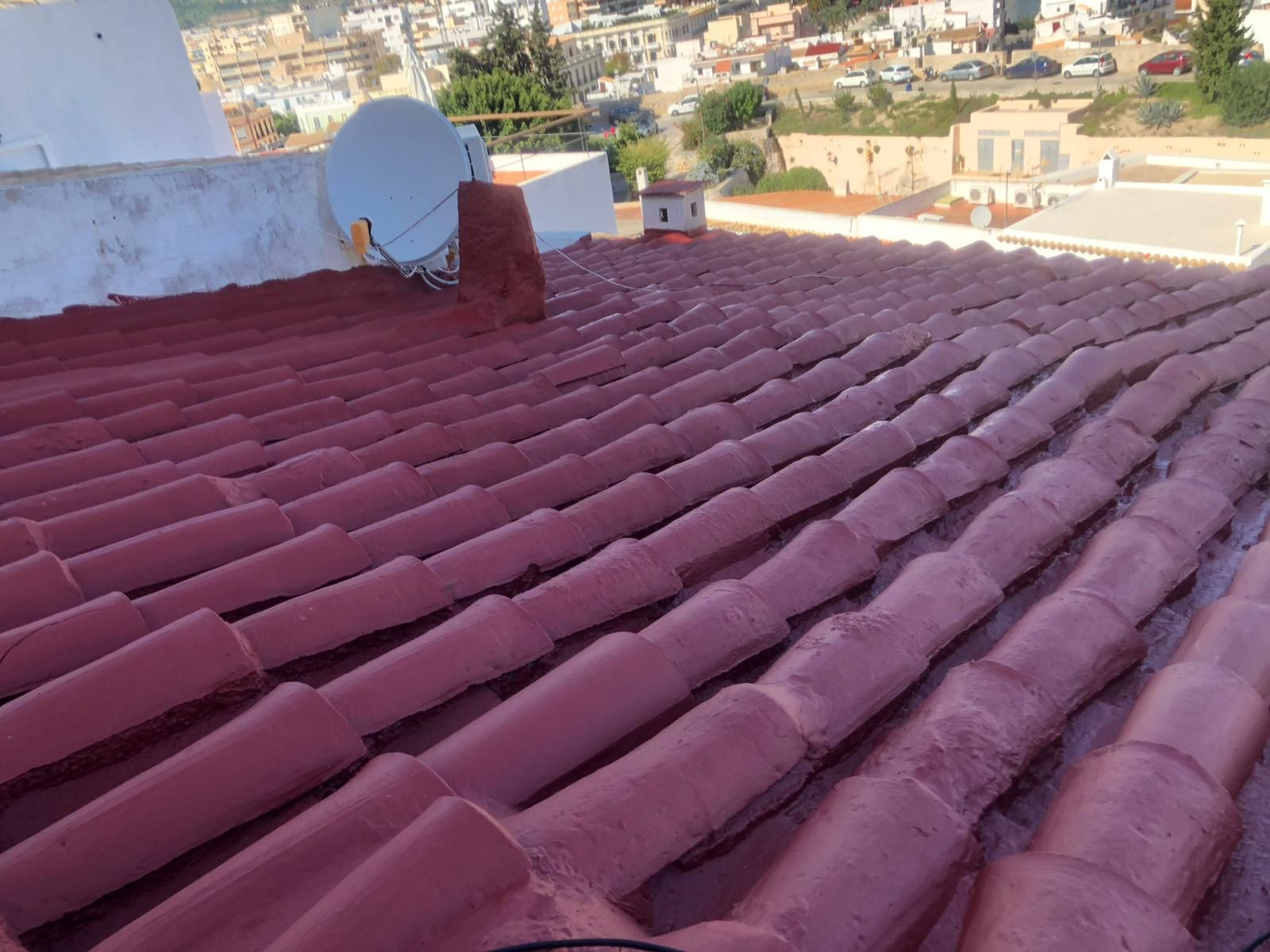 Reparaciones de tejados, cubiertas, fachadas: Servicios de Impermeabilizaciones Laachiri Bachir Ibiza Reparaciones de tejados, cubiertas, fachadas: Servicios de Impermeabilizaciones Laachiri Bachir Ibiza